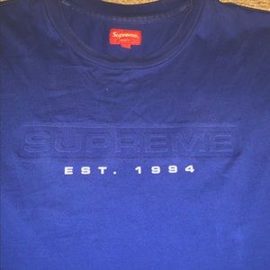 Supreme Logo T